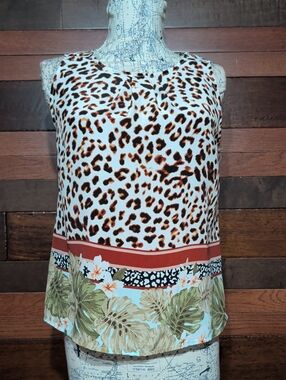Christopher & Banks Leopard Print Sleeveless Women’s Top with Floral Hem